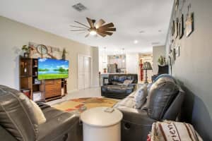 233 Taft Dr, Davenport, FL 33837, Sold 02/28/22