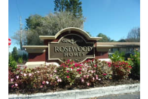626 E Rosewood Ln, Tavares, FL 32778, Sold 03/25/22