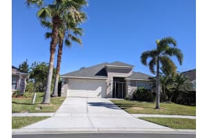 2817 Maguire Dr, Kissimmee, FL 34741, Sold 04/04/22