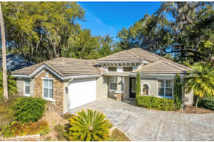 2113 Oak Leaf Cir, Mt Dora, FL 32757, Sold 03/22/22
