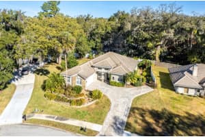 2113 Oak Leaf Cir, Mt Dora, FL 32757, Sold 03/22/22