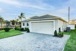 262 Lake Mariana Pl, Auburndale, FL 33823, Sold 03/30/22