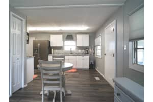 1023 Capella Dr, Tavares, FL 32778, Sold 04/27/22
