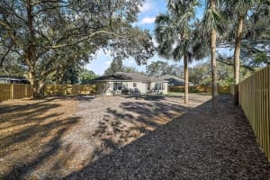 708 Harper Pl, Lady Lake, FL 32159, Sold 03/30/22
