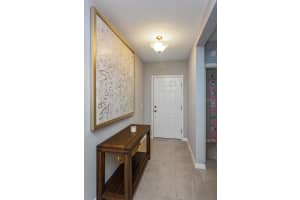363 Irving Bend Dr, Groveland, FL 34736, Sold 04/07/22