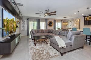 363 Irving Bend Dr, Groveland, FL 34736, Sold 04/07/22