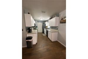 450 Park Glen Dr, Tavares, FL 32778, Sold 03/28/22