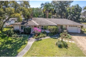 2466 Palmetto Rd, Mt Dora, FL 32757, Sold 04/20/22