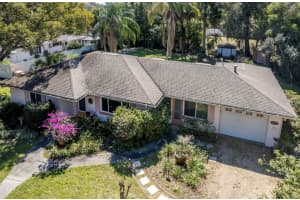 2466 Palmetto Rd, Mt Dora, FL 32757, Sold 04/20/22