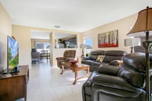 3505 Harlequin Dr, St Cloud, FL 34772, Sold 04/27/22