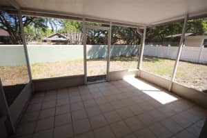 7819 St Andrews Cir, Orlando, FL 32835, Sold 05/24/22