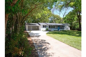 1304 Normandy Dr, Mt Dora, FL 32757, Sold 04/27/22