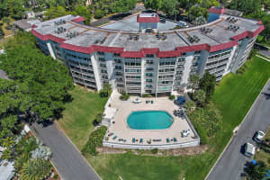 601 N MCDONALD ST #508, MOUNT DORA, FL 32757 Sold 08/26/22