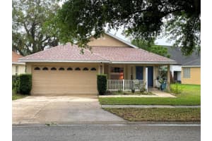 10400 Stonepark Dr, Leesburg, FL 34788, Sold 05/02/22