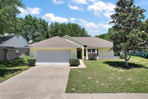 2297 W Moonlight Ln, Eustis, FL 32726, Sold 05/03/22