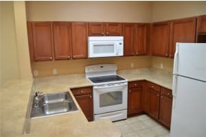 3175 Feltrim Pl, Kissimmee, FL 34747, Sold 05/05/22