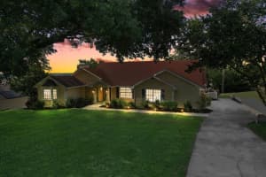 12724 Lake Ridge Cir, Clermont, FL 34711, Sold 05/31/22