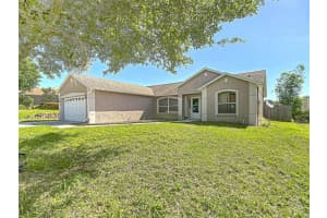 314 Way Point Dr, Groveland, FL 34736, Sold 05/26/22
