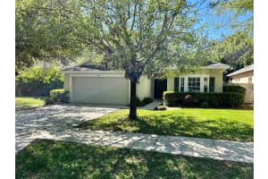 1108 Longville Cir, Tavares, FL 32778, Sold 05/27/22