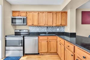 5313 Burning Tree Dr, Orlando, FL 32811, Sold 05/27/22