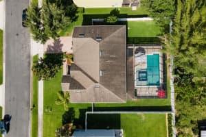15147 Serenade Dr, Winter Garden, FL 34787, Sold 06/21/22