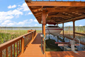29828 Squirrel Point Rd, Tavares, FL 32778, Sold 06/03/22