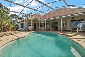 29828 Squirrel Point Rd, Tavares, FL 32778, Sold 06/03/22