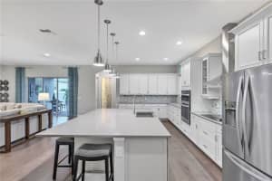 29906 N ISLAND CLUB DR, TAVARES, FL 32778 Sold 04/20/23