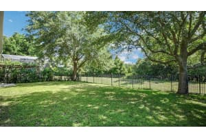 5748 Windsong Oak Dr, Leesburg, FL 34748, Sold 06/17/22