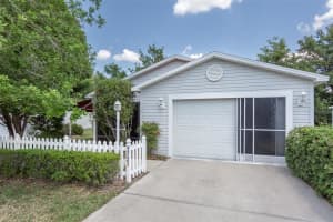 1723 CAMPOS DR, THE VILLAGES, FL 32162 Sold 08/03/22