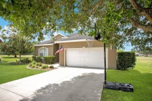 2263 DOG LEG CT, BROOKSVILLE, FL 34604 Sold 07/19/22