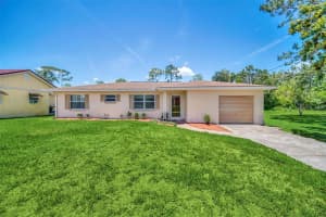 26632 E COVE DR, TAVARES, FL 32778 Sold 08/02/22