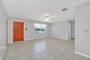 26632 E COVE DR, TAVARES, FL 32778 Sold 08/02/22