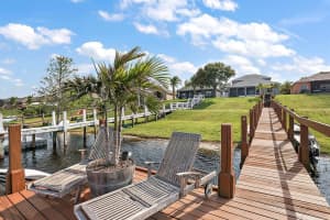 1240 Kellogg Dr, Tavares, FL 32778, Sold 07/07/22