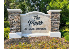 1240 Kellogg Dr, Tavares, FL 32778, Sold 07/07/22