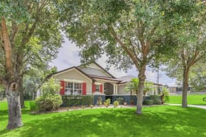 2494 FLATWOOD CT, APOPKA, FL 32712 Sold 07/29/22