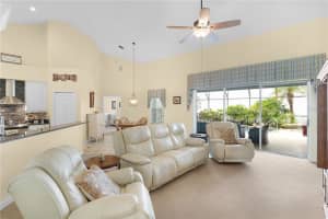 19351 SPRING OAK DR, EUSTIS, FL 32736 Sold 07/15/22