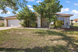 2701 ATHENS DR, LEESBURG, FL 34748 Sold 07/15/22