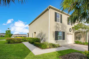 197 ARBOR LAKES DR, DAVENPORT, FL 33896 Sold 07/11/22