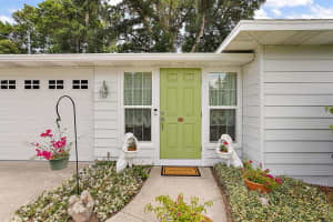 1419 HILLTOP DR, MOUNT DORA, FL 32757 Sold 07/28/22