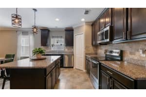 844 LOS GALEONES DR, GROVELAND, FL 34736 Sold 07/11/22