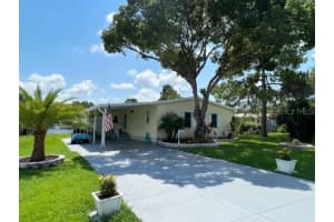 2 N BOBWHITE RD, WILDWOOD, FL 34785 Sold 07/29/22