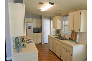 31545 GLADYS LN, TAVARES, FL 32778 Sold 07/29/22