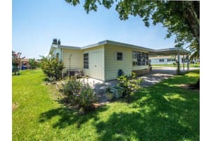 3209 RAINBOW RD, TAVARES, FL 32778 Sold 08/23/22