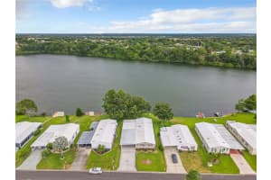 1320 SKYLINE DR, TAVARES, FL 32778 Sold 08/19/22