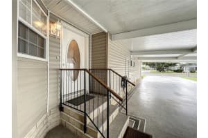 1320 SKYLINE DR, TAVARES, FL 32778 Sold 08/19/22