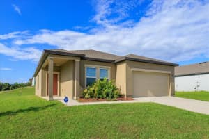 6397 GREEN BUD DR, GROVELAND, FL 34736 Sold 10/06/22