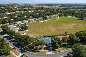 2000 COUNTRY BROOK AVE, CLERMONT, FL 34711 Sold 08/26/22