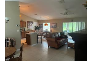 2611 E MOONLIGHT LN, EUSTIS, FL 32726 Sold 08/09/22