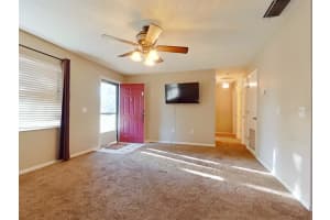 700 CRICKET HOLLOW LN, EUSTIS, FL 32726 Sold 08/19/22
